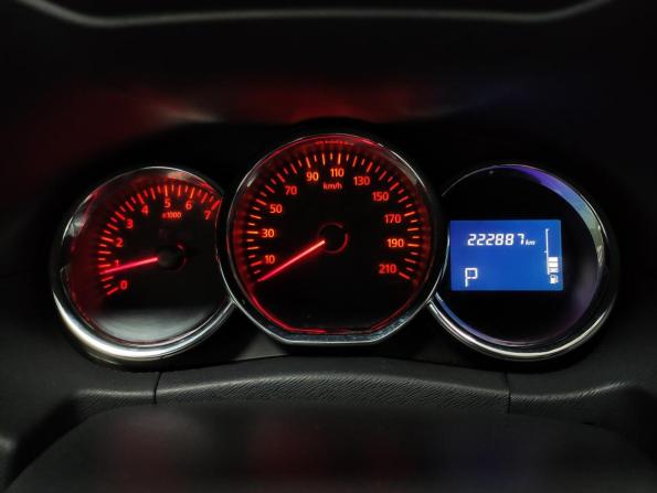 Nissan Terrano III (D10) с пробегом 2016 года, цена 900 000 рублей, 222886 км, внедорожник, Автокод Объявления