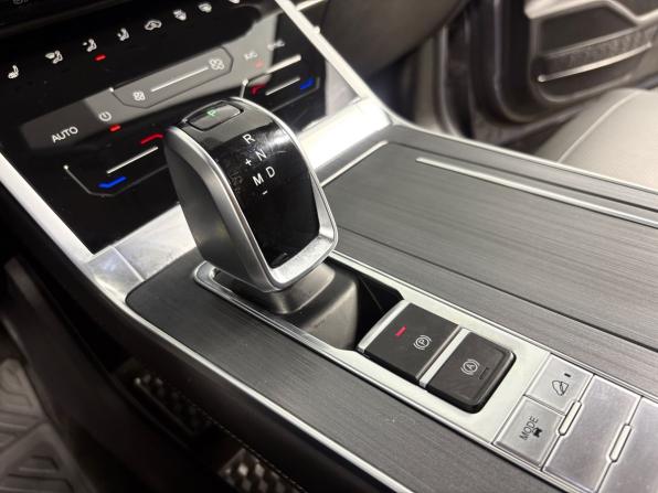 Chery Tiggo 7 Pro Max I с пробегом 2023 года, цена 2 080 000 рублей, 12403 км, внедорожник, Автокод Объявления