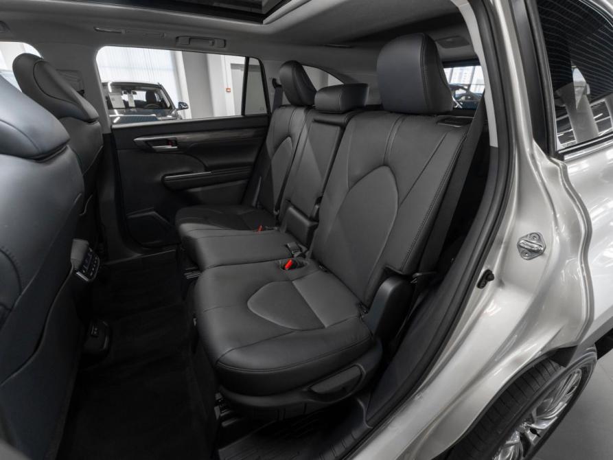 Toyota Highlander IV (XU70) Москва  - изображение 18