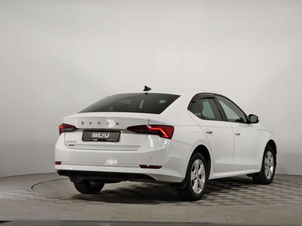 Skoda Octavia IV (A8) с пробегом 2021 года, цена 1 649 000 рублей, 172981 км, лифтбек, Автокод Объявления