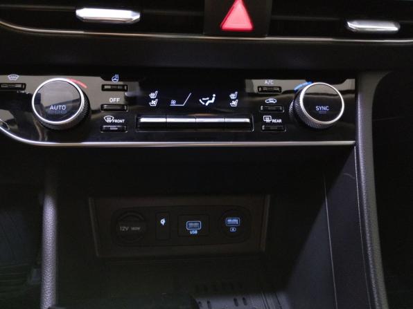 Hyundai Sonata VIII (DN8) с пробегом 2022 года, цена 2 800 000 рублей, 93600 км, седан, Автокод Объявления