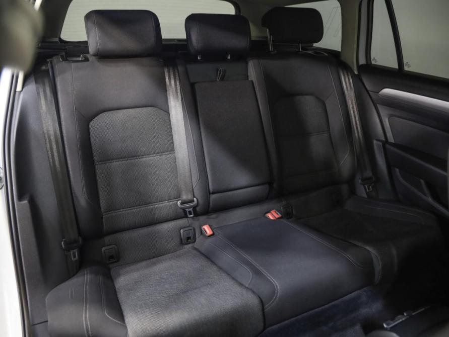Volkswagen Passat B8 Санкт-Петербург  - изображение 24