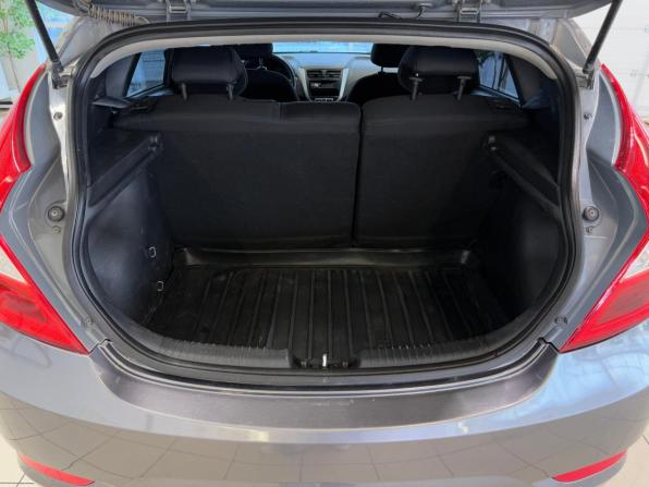 Hyundai Solaris I с пробегом 2013 года, цена 780 000 рублей, 170000 км, хэтчбек, Автокод Объявления