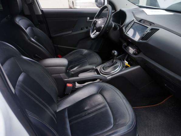 Kia Sportage III с пробегом 2011 года, цена 1 093 000 рублей, 212233 км, внедорожник, Автокод Объявления