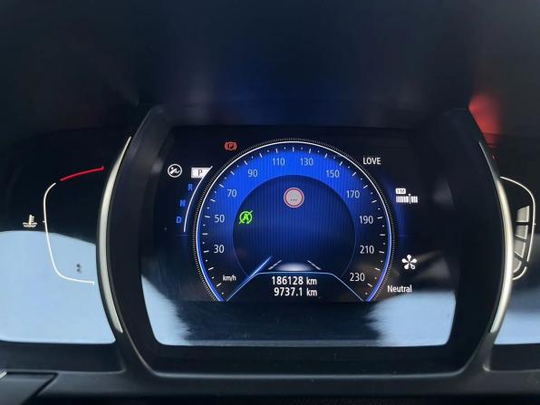 Renault Scenic IV с пробегом 2018 года, цена 1 490 000 рублей, 186130 км, компактвэн, Автокод Объявления