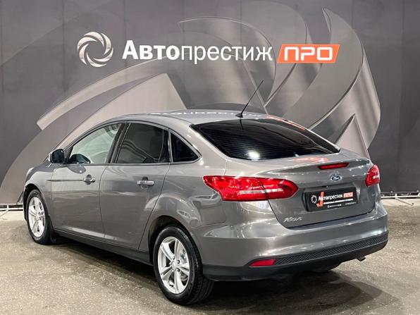 Ford Focus III Рестайлинг с пробегом 2015 года, цена 919 000 рублей, 100073 км, седан, Автокод Объявления