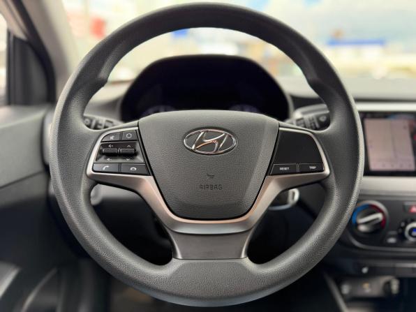 Hyundai Solaris II Рестайлинг с пробегом 2021 года, цена 1 600 000 рублей, 78000 км, седан, Автокод Объявления
