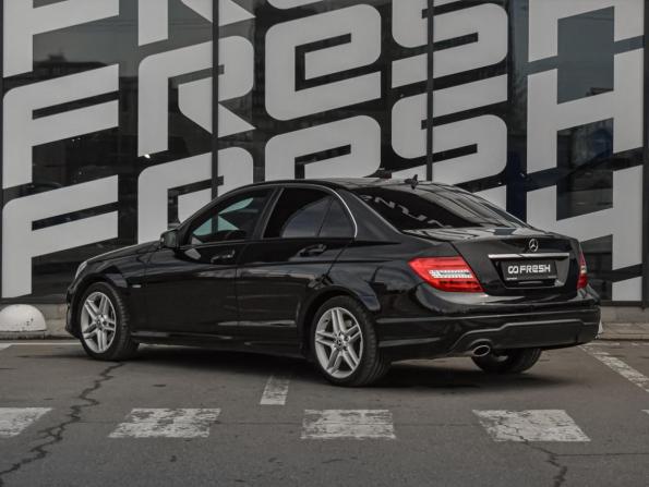 Mercedes-Benz C-Класс III (W204) Рестайлинг с пробегом 2012 года, цена 1 530 000 рублей, 224521 км, седан, Автокод Объявления