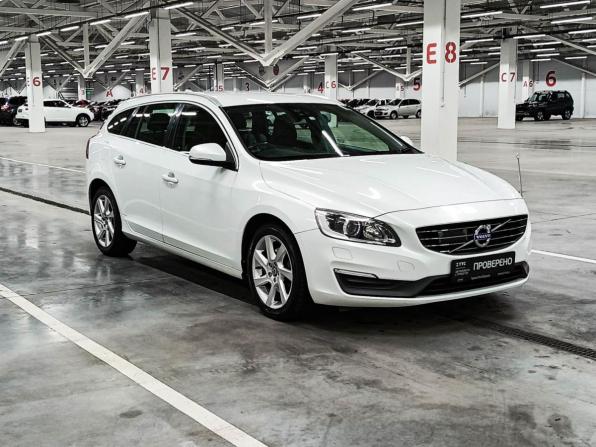 Volvo V60 I Рестайлинг с пробегом 2014 года, цена 1 329 000 рублей, 149771 км, универсал, Автокод Объявления