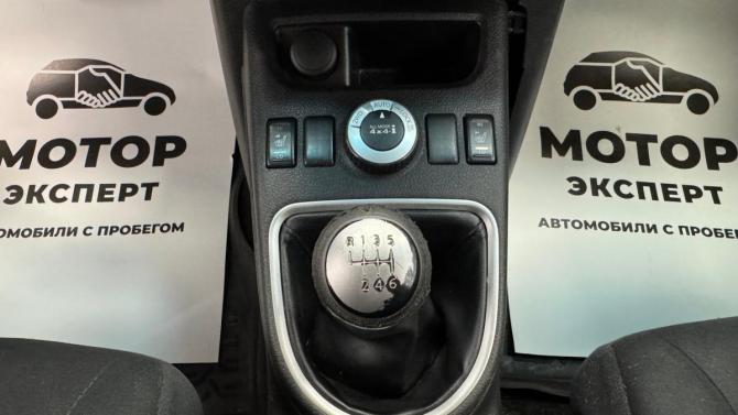 Nissan X-Trail II Рестайлинг с пробегом 2012 года, цена 1 010 000 рублей, 373228 км, внедорожник, Автокод Объявления