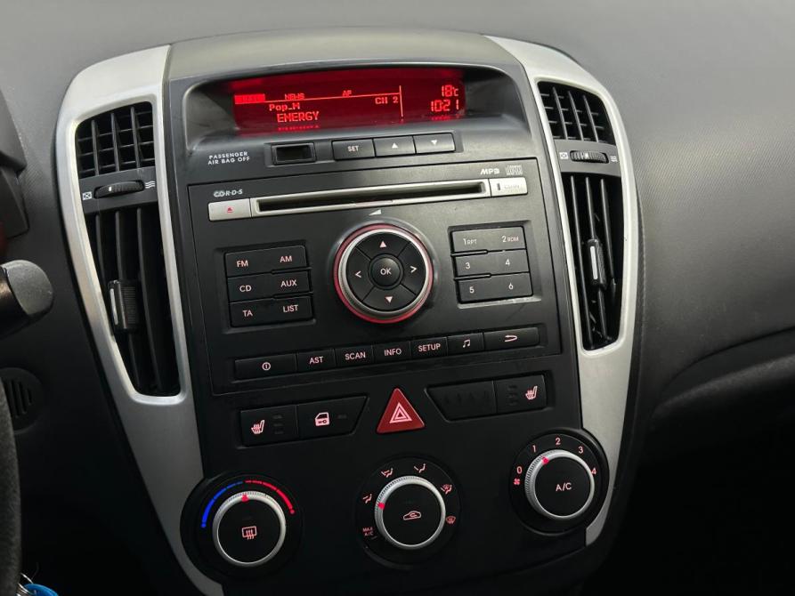 Kia Ceed I Рестайлинг Санкт-Петербург  - изображение 15