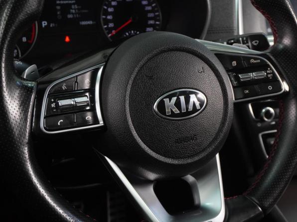 Kia Optima IV Рестайлинг с пробегом 2019 года, цена 2 199 000 рублей, 100043 км, седан, Автокод Объявления
