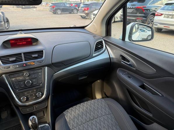 Opel Mokka I с пробегом 2014 года, цена 995 000 рублей, 171309 км, внедорожник, Автокод Объявления