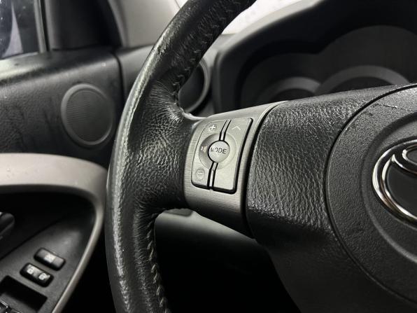 Toyota RAV4 III (XA30) с пробегом 2007 года, цена 1 079 000 рублей, 215099 км, внедорожник, Автокод Объявления
