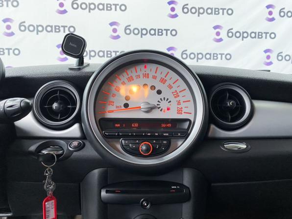 Mini Hatch II (R56) Рестайлинг с пробегом 2013 года, цена 1 235 000 рублей, 111114 км, хэтчбек, Автокод Объявления