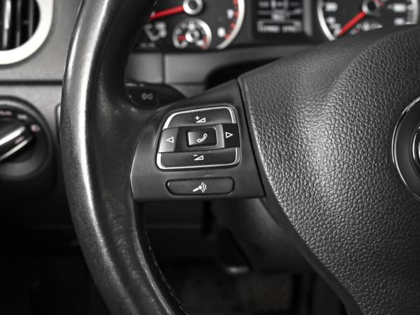 Volkswagen Tiguan I Рестайлинг с пробегом 2016 года, цена 1 790 000 рублей, 137092 км, внедорожник, Автокод Объявления