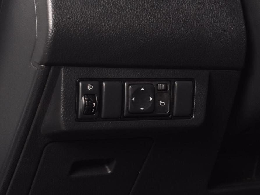 Nissan Tiida I Рестайлинг Кемерово  - изображение 17