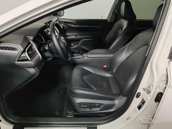 Toyota Camry VIII (XV70) с пробегом 2019 года, цена 1 899 000 рублей, 191456 км, седан, Автокод Объявления