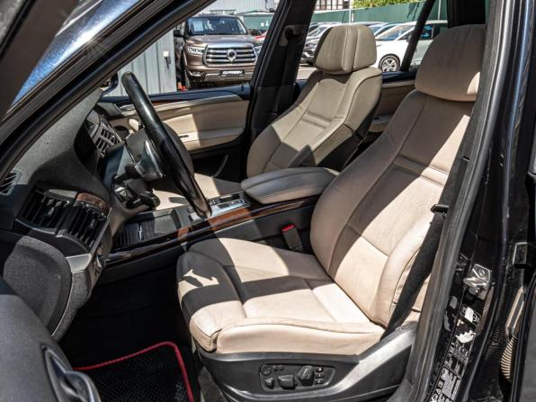 BMW X5 II (E70) Рестайлинг с пробегом 2012 года, цена 1 980 000 рублей, 291488 км, внедорожник, Автокод Объявления