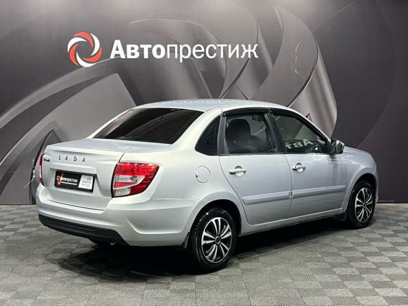 Lada (ВАЗ) Granta I Рестайлинг с пробегом 2019 года, цена 450 000 рублей, 179000 км, седан, Автокод Объявления