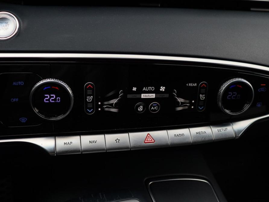 Genesis GV70 I Москва  - изображение 34
