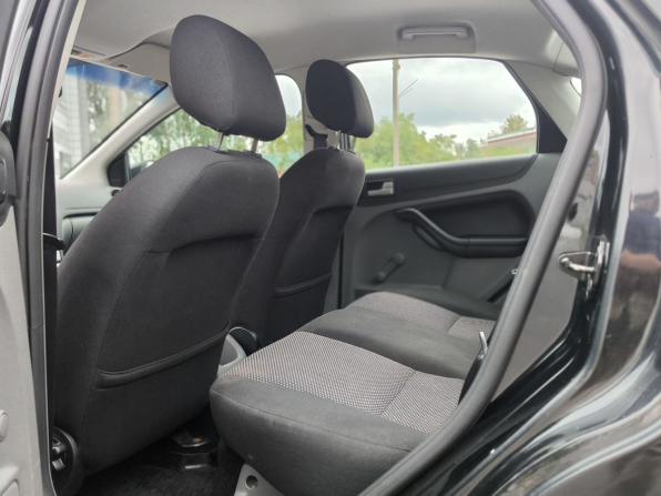 Ford Focus II Рестайлинг с пробегом 2010 года, цена 636 000 рублей, 107941 км, седан, Автокод Объявления
