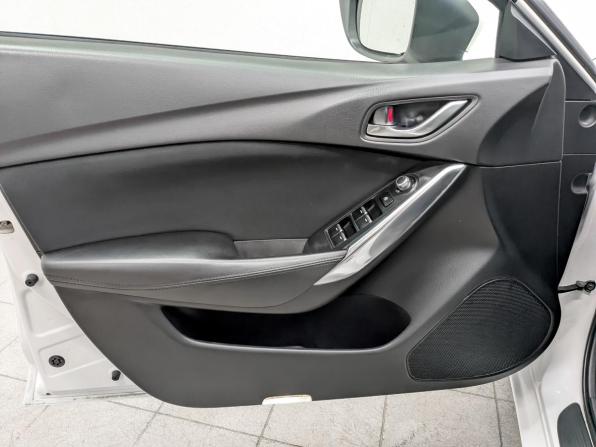 Mazda 6 III (GJ) Рестайлинг с пробегом 2016 года, цена 1 755 000 рублей, 128599 км, седан, Автокод Объявления