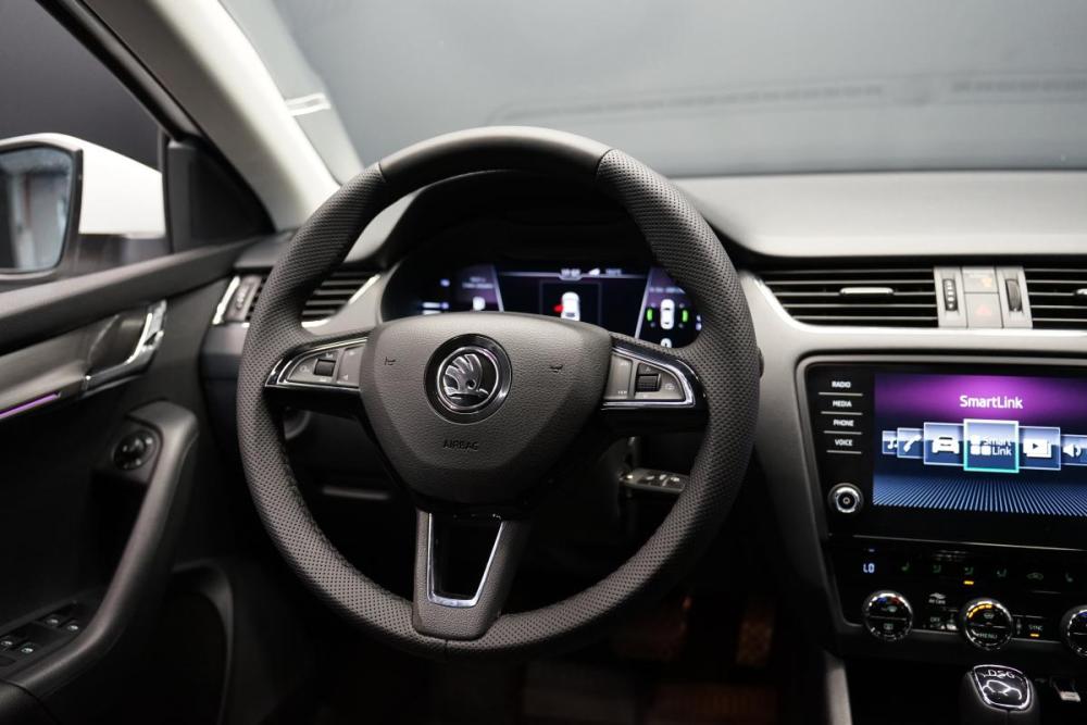 Skoda Octavia III (A7) Рестайлинг Крым  - изображение 13