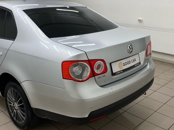 Volkswagen Jetta V с пробегом 2010 года, цена 449 000 рублей, 296198 км, седан, Автокод Объявления