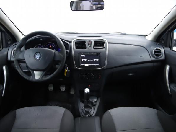 Renault Logan II с пробегом 2014 года, цена 570 000 рублей, 136285 км, седан, Автокод Объявления