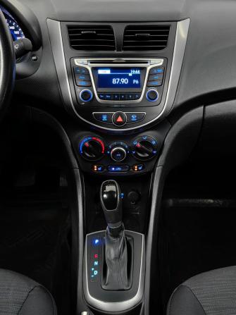 Hyundai Solaris I Рестайлинг с пробегом 2016 года, цена 777 000 рублей, 108000 км, седан, Автокод Объявления