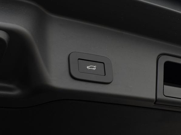 Новый Land Rover Range Rover Evoque II Рестайлинг 2025 года, цена 5 690 000 рублей, внедорожник, Автокод Объявления