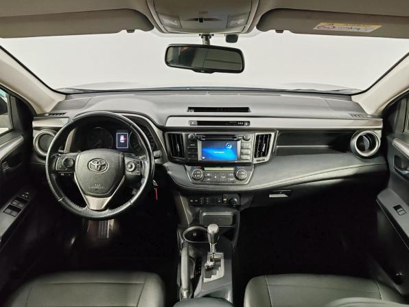 Toyota RAV4 IV (XA40) Рестайлинг с пробегом 2016 года, цена 1 985 000 рублей, 219235 км, внедорожник, Автокод Объявления