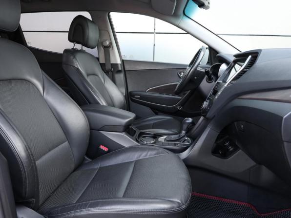 Hyundai Santa Fe III Рестайлинг с пробегом 2015 года, цена 1 998 000 рублей, 170017 км, внедорожник, Автокод Объявления