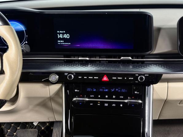 Kia Carnival IV с пробегом 2022 года, цена 6 396 000 рублей, 31868 км, минивэн, Автокод Объявления