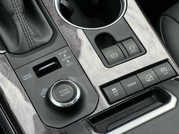 Toyota Highlander IV (XU70) с пробегом 2025 года, цена 4 749 000 рублей, 28300 км, внедорожник, Автокод Объявления