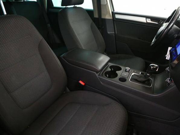 Volkswagen Touareg II с пробегом 2013 года, цена 1 855 000 рублей, 217000 км, внедорожник, Автокод Объявления