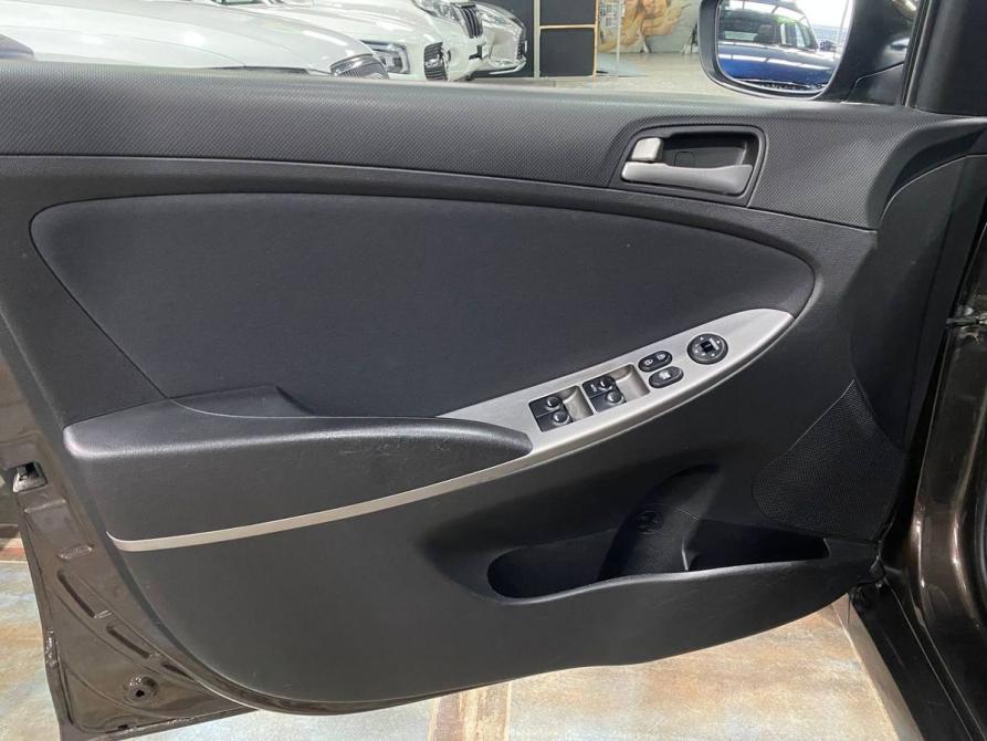 Hyundai Solaris I Рестайлинг Санкт-Петербург  - изображение 8