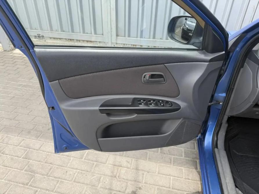 Kia Rio II Рестайлинг Ростов-на-Дону  - изображение 19