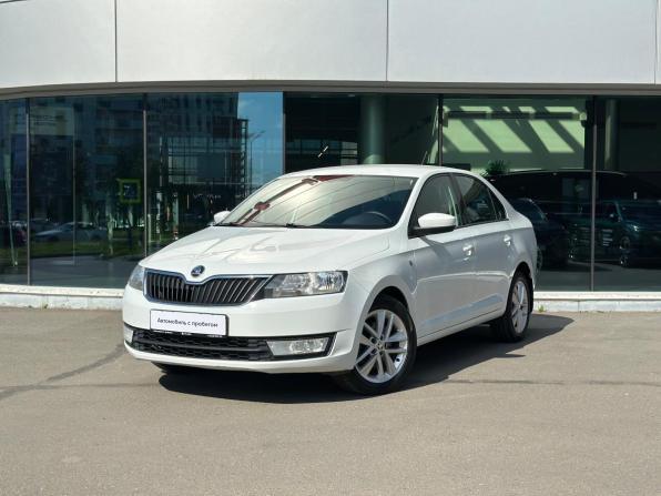 Skoda Rapid I с пробегом 2016 года, цена 1 070 000 рублей, 171650 км, лифтбек, Автокод Объявления