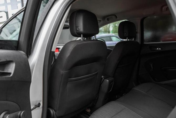 Opel Astra J Рестайлинг с пробегом 2013 года, цена 849 000 рублей, 227275 км, универсал, Автокод Объявления