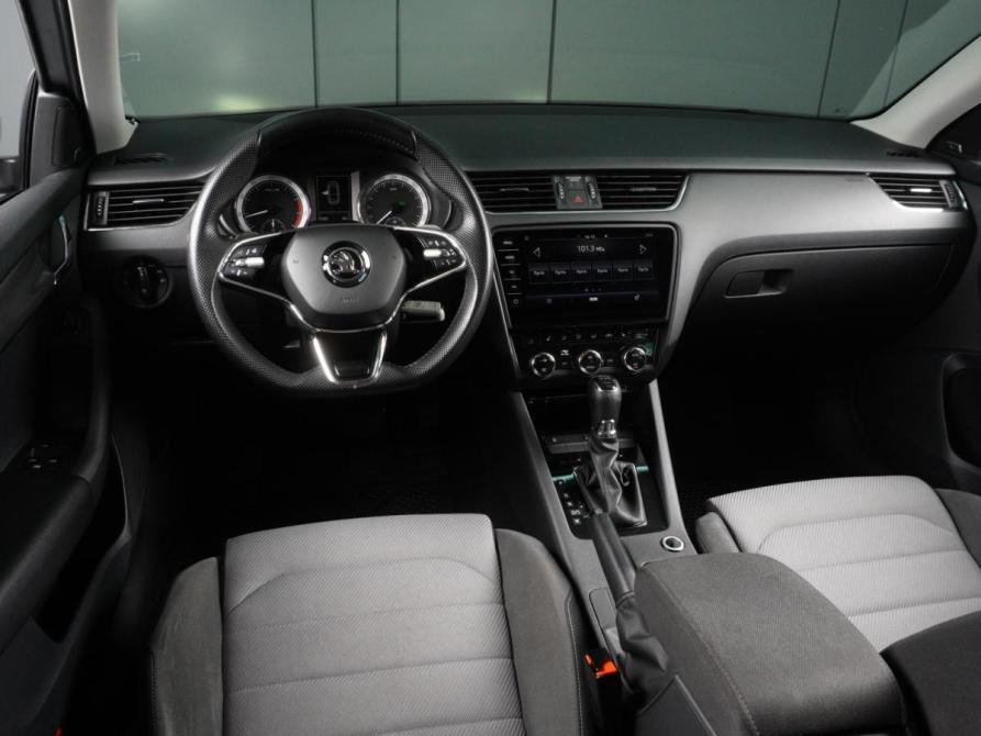 Skoda Octavia III (A7) Рестайлинг Минеральные Воды  - изображение 6
