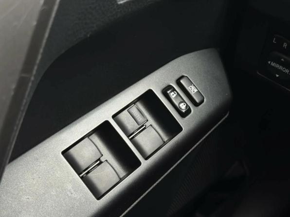 Toyota RAV4 IV (XA40) Рестайлинг с пробегом 2017 года, цена 2 699 000 рублей, 50000 км, внедорожник, Автокод Объявления