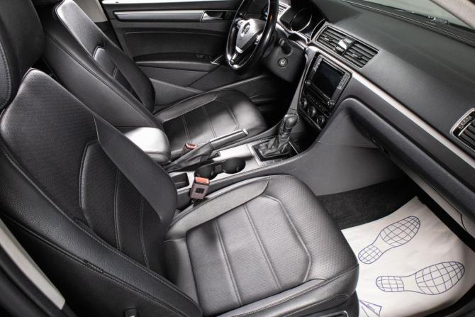 Volkswagen Passat (North America and China) II (China Market) с пробегом 2018 года, цена 2 129 000 рублей, 138000 км, седан, Автокод Объявления