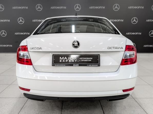 Skoda Octavia III (A7) Рестайлинг с пробегом 2019 года, цена 1 320 000 рублей, 92770 км, лифтбек, Автокод Объявления