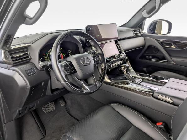 Lexus LX IV с пробегом 2025 года, цена 19 500 000 рублей, 15160 км, внедорожник, Автокод Объявления