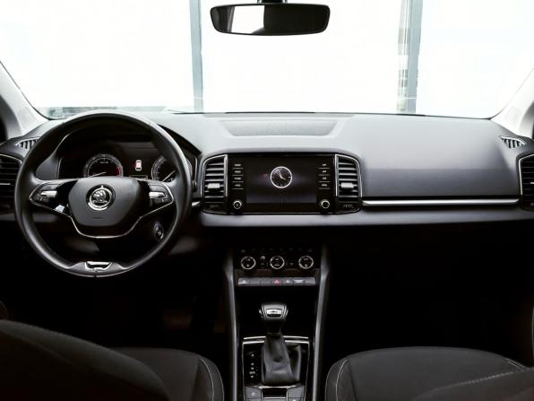 Skoda Karoq I с пробегом 2021 года, цена 2 399 000 рублей, 91606 км, внедорожник, Автокод Объявления