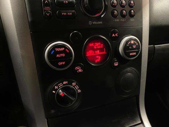 Suzuki Grand Vitara II Рестайлинг с пробегом 2010 года, цена 1 000 000 рублей, 229100 км, внедорожник, Автокод Объявления