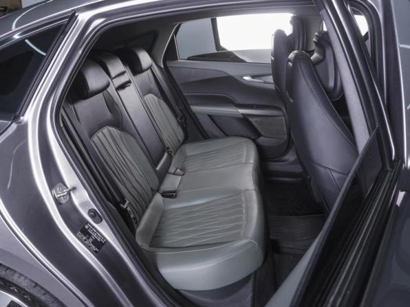 Changan Lamore с пробегом 2023 года, цена 2 090 000 рублей, 45255 км, седан, Автокод Объявления