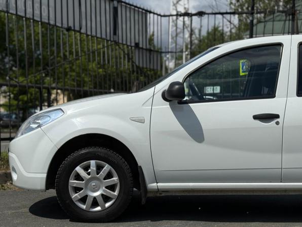 Renault Sandero I с пробегом 2014 года, цена 479 000 рублей, 109727 км, хэтчбек, Автокод Объявления
